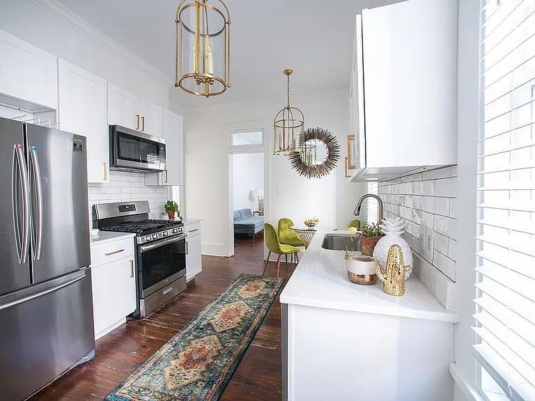 2210 Bull St — Photo 11