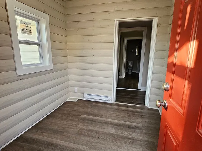 806 N Roche St — Photo 12