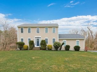249 Chestnut St, Rehoboth, MA 02769