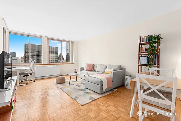 Rented by Douglas Elliman | media 17