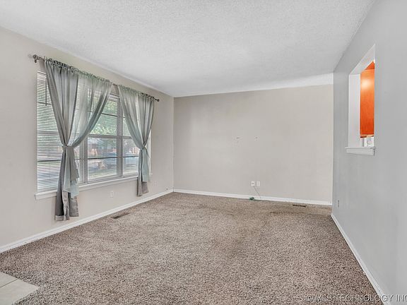 5th image of 18 Linda St