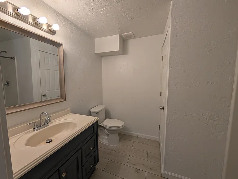 4526 E Frederick Ave — Photo 21
