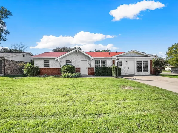 1801 Glenwick Ln, Irving, TX 75060