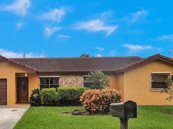 11240 SW 138th Ter, Miami, FL 33176