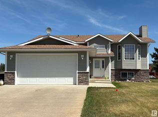5609 45th St, Smoky Lake, AB T0A3C0