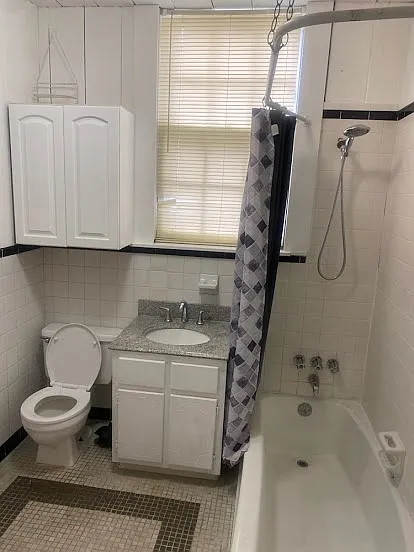 2096 Court Ave #1 — Photo 11