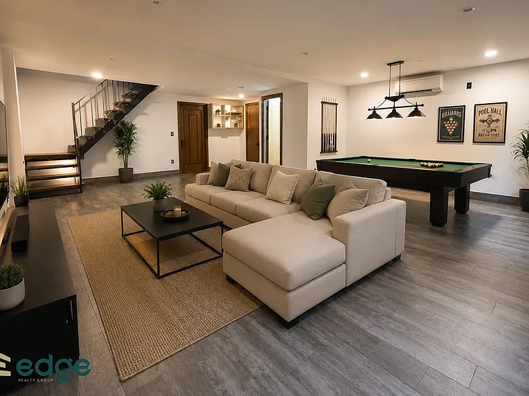 871 Grand St #1E — Photo 4