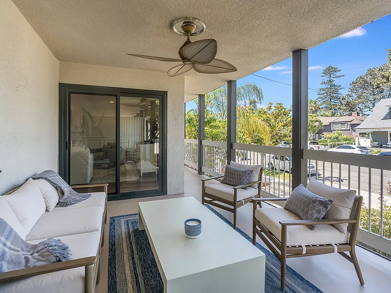 1522 Ynez Pl — Photo 20