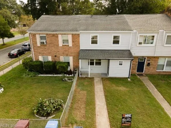 1021 Roundtable Ct, Chesapeake, VA 23323