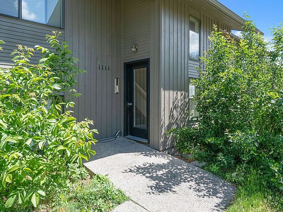 3rd image of 1111 E 8th Ave #1