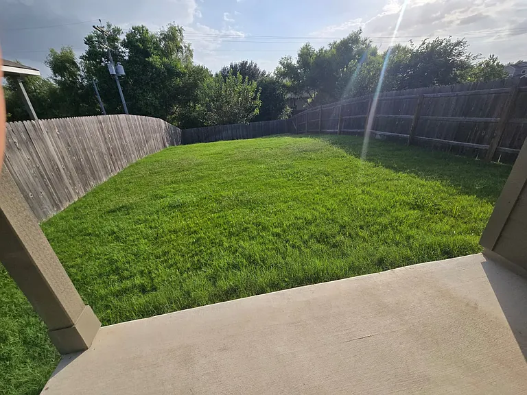 313 Caleb Ct — Photo 44