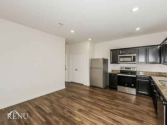4th image of 6008 Mojave Dr
