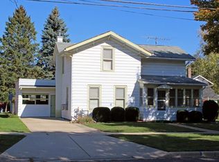 513 E Wisconsin St, Delavan, WI 53115
