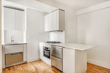 Rented by Akelius Real Estate Management