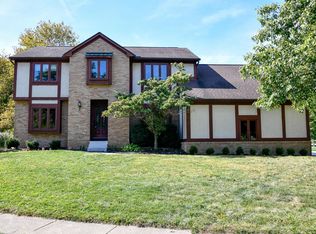 2353 Collins Dr, Columbus, OH 43085