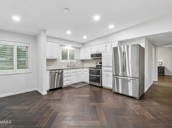 10750 W PEORIA Avenue, Sun City, AZ 85351