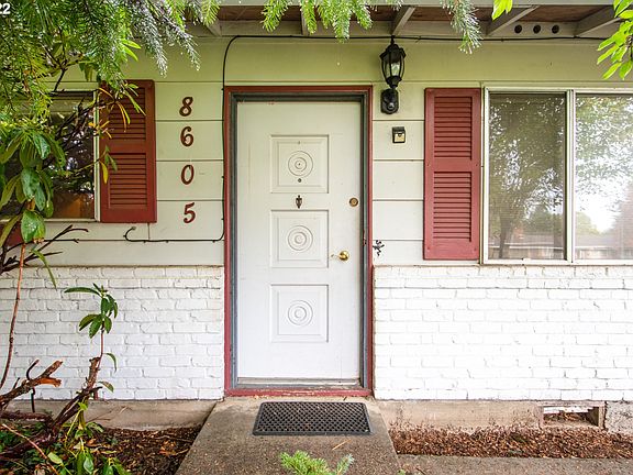 4th image of 8605 NE 61st St