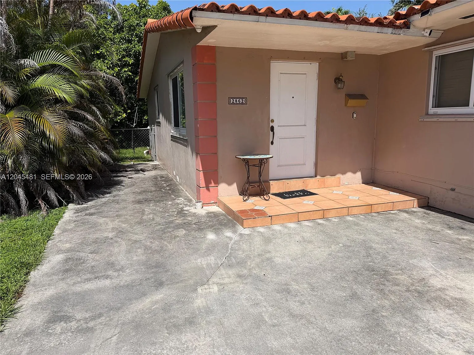 2 bed, 2.0 bath, $2,600 — Photo 2