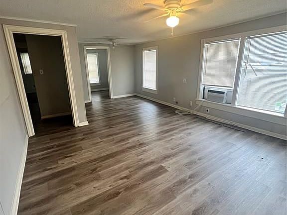 4th image of 4518 Los Angeles St #3