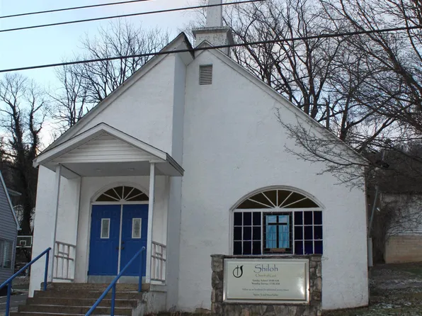 129 McGraw Ave, Webster Springs, WV 26288