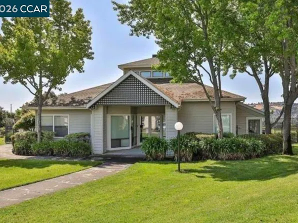 1201 Glen Cove Pkwy APT 1801, Vallejo, CA 94591
