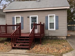 406 E Marion St, Marion, IL 62959