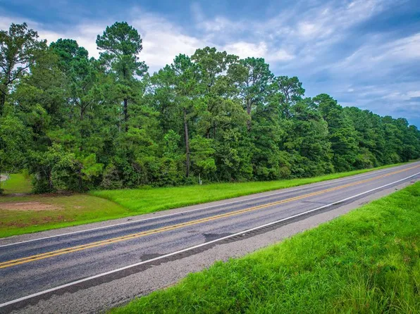 4301 State Highway 147, Zavalla, TX 75980