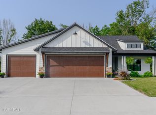 6360 Gateway Arch Way, Ashland, MO 65010