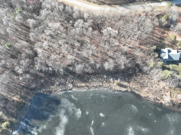 2257 Equestrian Trail Dr, Metamora, MI 48455