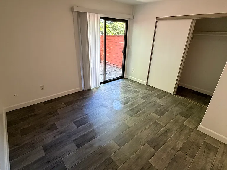 1765 W 3rd St — Photo 26