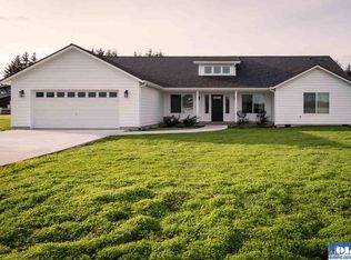 51 Stone Farm Rd, Sequim, WA 98382