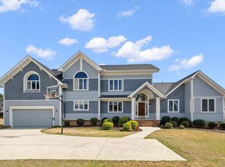 408 Burnbank Dr, Cary, NC 27519