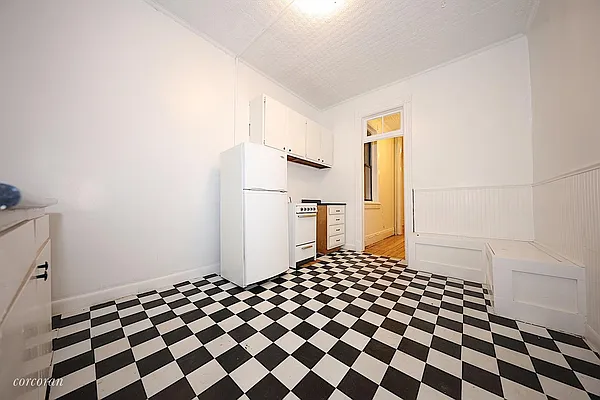 Rented by Corcoran | media 14