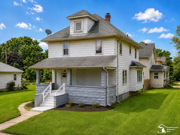 231 W 7th St, Monroe, MI 48161