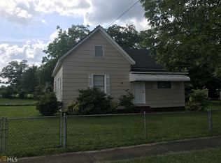 13 Thornton St, Lagrange, GA 30241