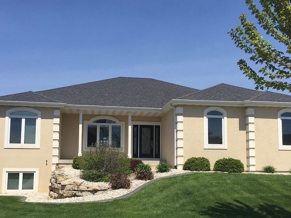 1st image of 5666 Old Oak Dr