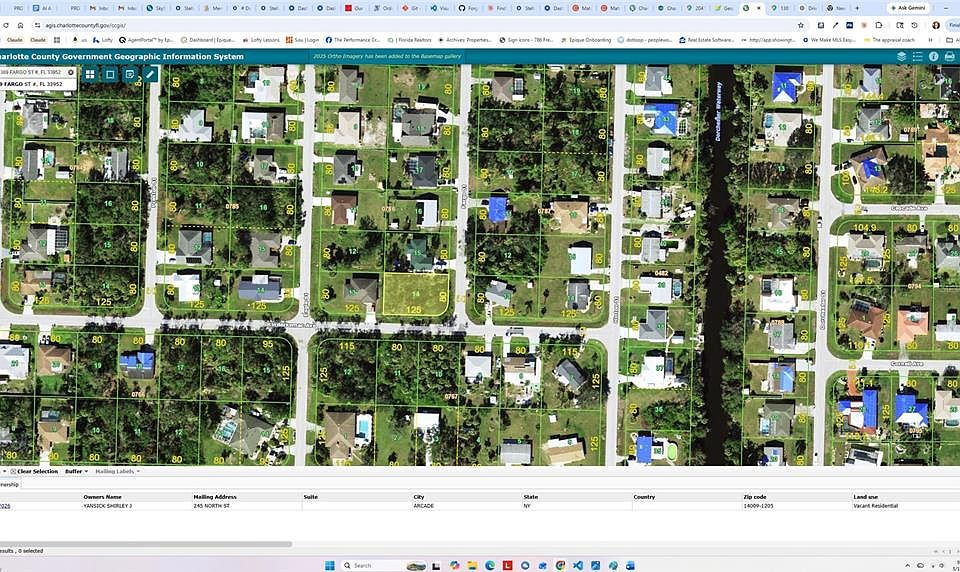 1st image of 1389 Fargo St #14