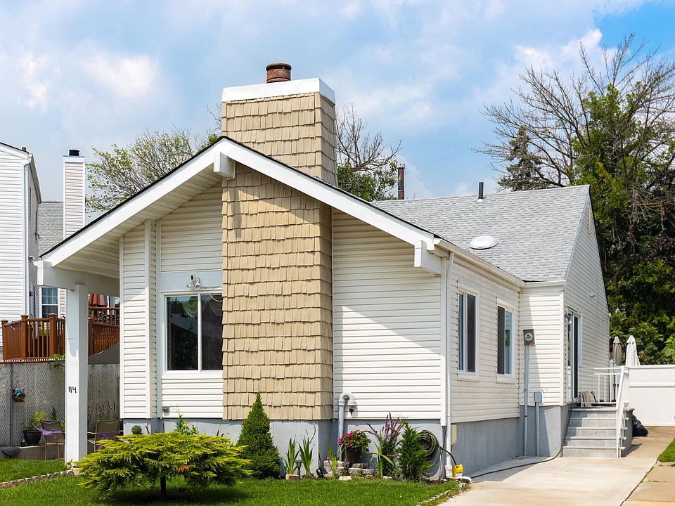 1st image of 114 McArthur Ave
