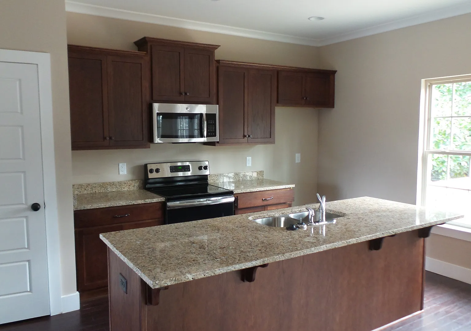 Home for rent, Alabaster Schools...Available to View with 48 Hour Notice!! — Photo 4