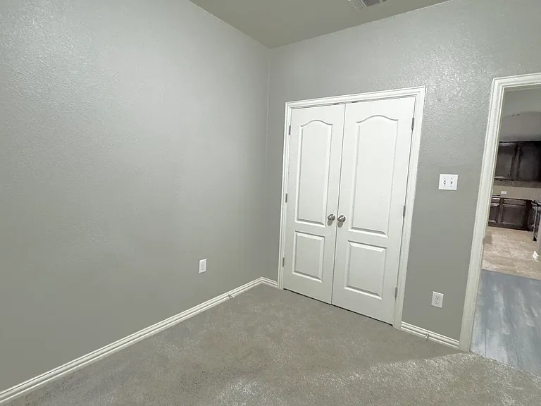 6440 Parkstone Way — Photo 11