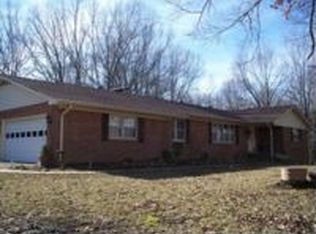 1922 Harts Bridge Rd, Jackson, TN 38301