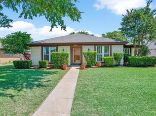 1135 Midway Dr, Richardson, TX 75081