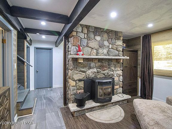 5th image of 5114 Ash Dr