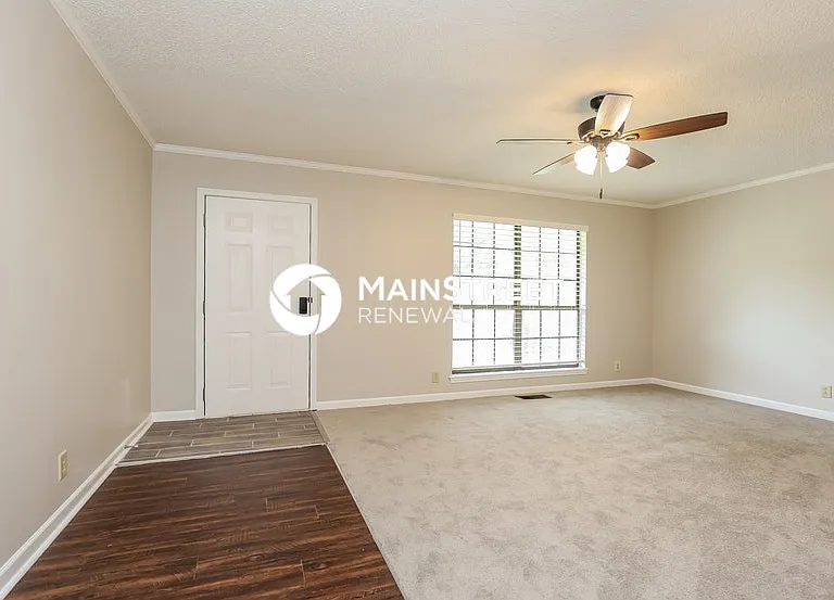 105 Mystic Hill Ct — Photo 2