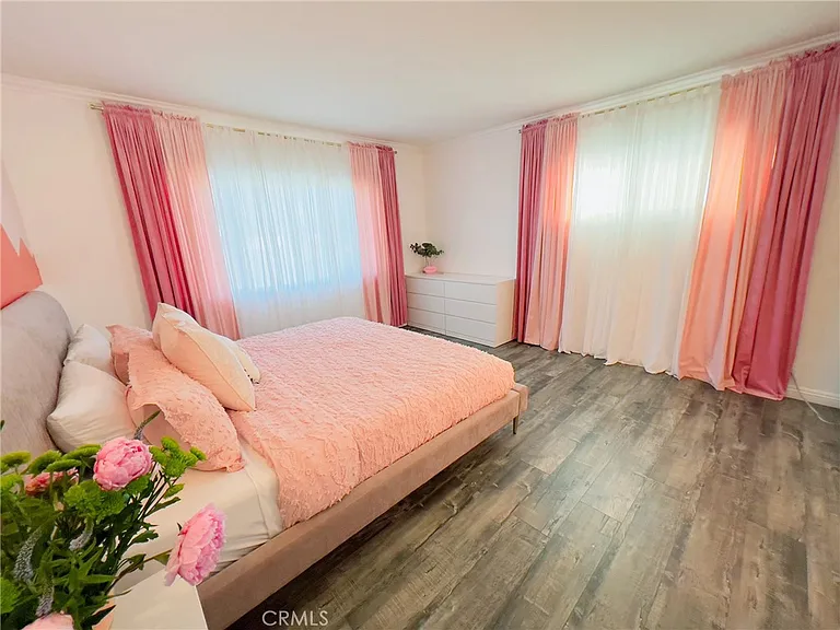 1331 S Sunrise Way — Photo 22