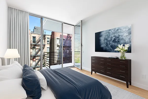 Rented by Compass | media 48