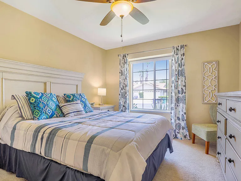 39795 Regency Way — Photo 17