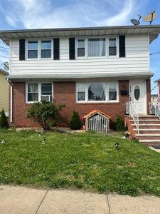 372 Ridgeley St, Perth Amboy, NJ, 08861