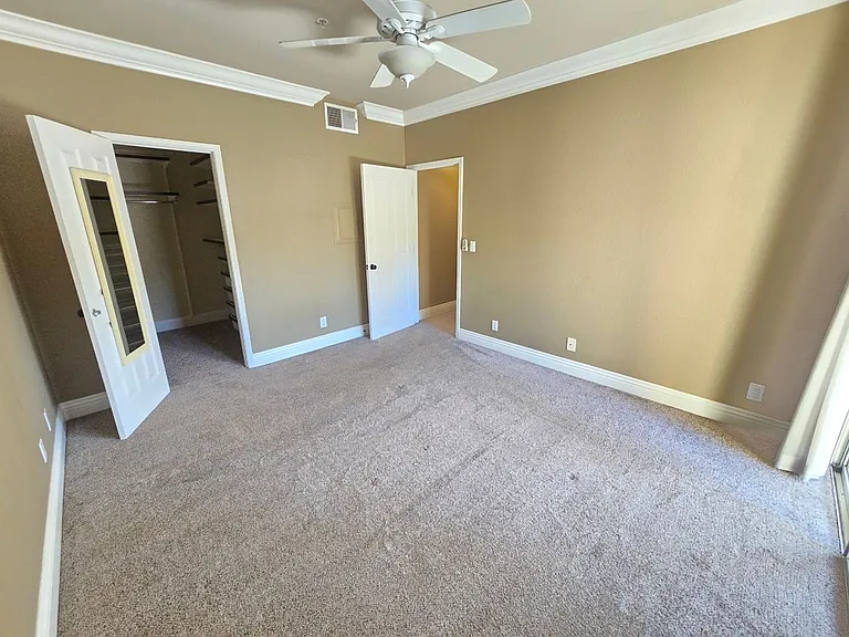22681 Oakgrove #326 — Photo 7