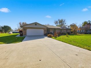 5535 Auburn Dr, Greenville, OH 45331